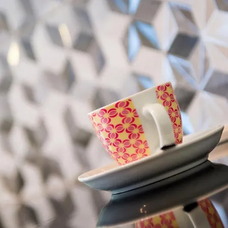 Charming Avenue * Mostar